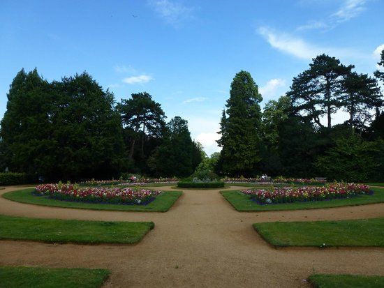 Abbey Gardens
