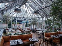 Gee's Restaurant