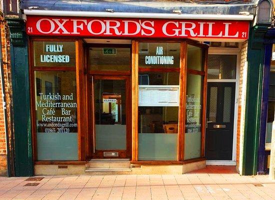 Oxford's Grill