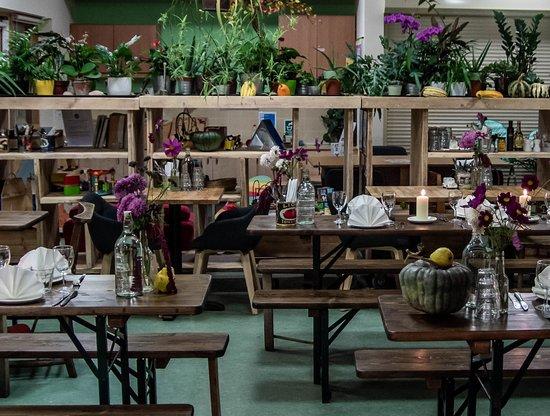 The FLO Cafe