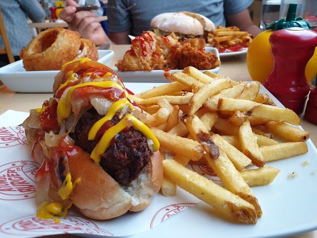 Atomic Burger